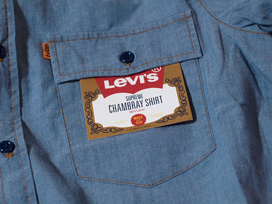 メンズSupreme Levi's Chambray Shirt